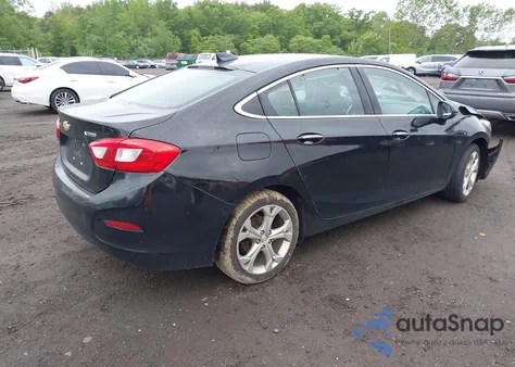 2017 Chevrolet Cruze Premier from USA, damaged, VIN 1G1BF5SM7H7106400